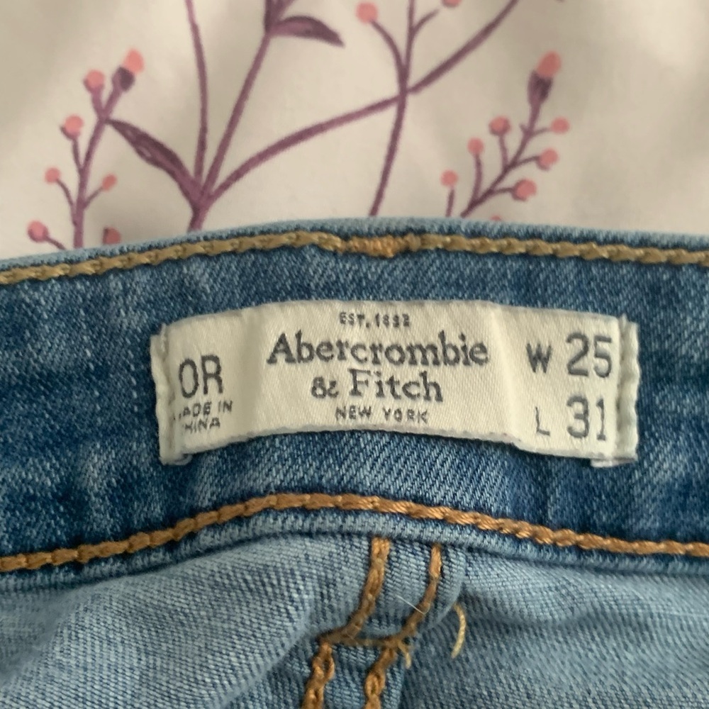 Abercrombie & Fitch 0R jeans - Picture 2 of 6